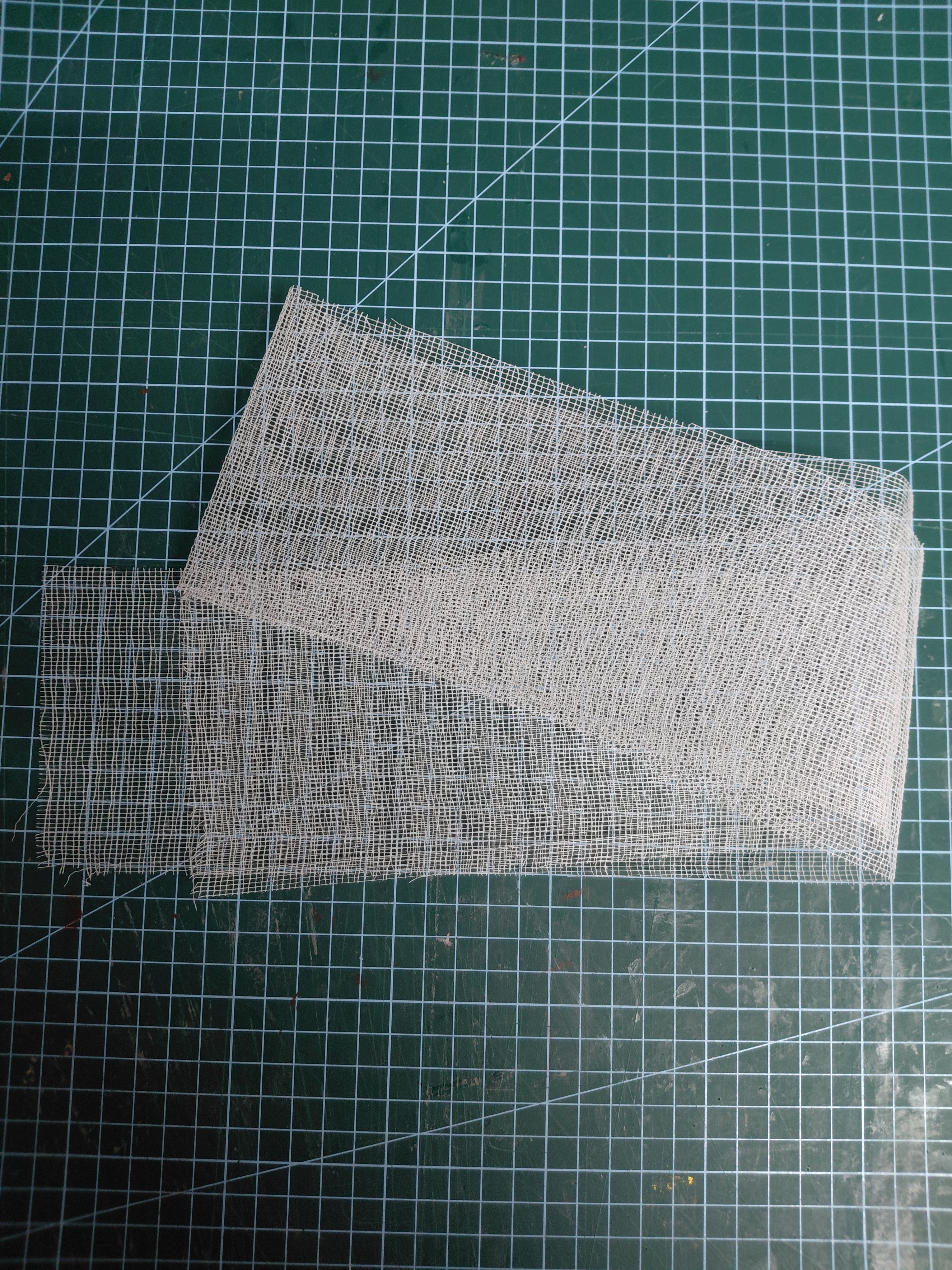 Bookbinding Mull — Stiffened Polyester Spine Fabric (1m)